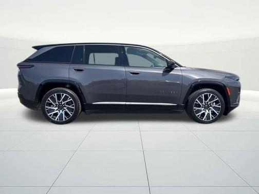 2025 Jeep Wagoneer S Limited