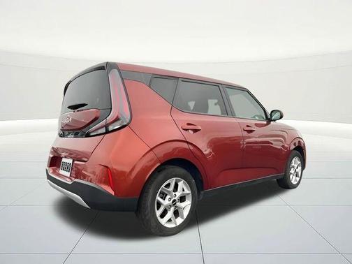 Mars Orange 2023 Kia Soul LX