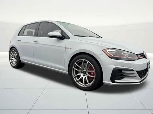2020 Volkswagen Golf GTI 2.0T SE