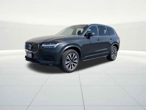 2021 Volvo XC90 T5 Momentum 7 Passenger