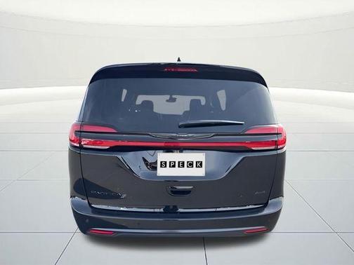 Diamond Black 2026 Chrysler Pacifica Select