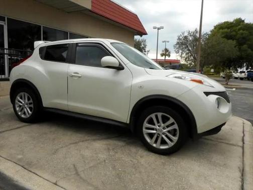 2012 Nissan Juke S FWD