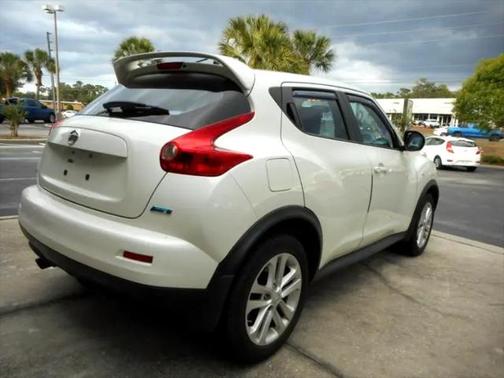 2012 Nissan Juke S FWD