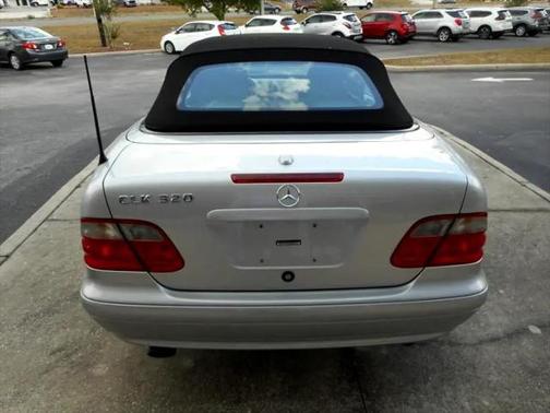 2000 Mercedes-Benz CLK-Class 320 Cabriolet