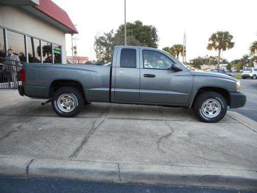 2006 Dodge Dakota ST Club Cab