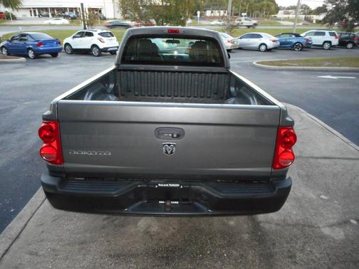 2006 Dodge Dakota ST Club Cab