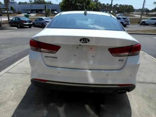 2018 Kia Optima EX