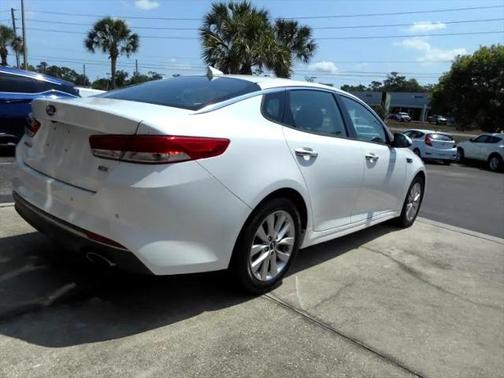 2018 Kia Optima EX