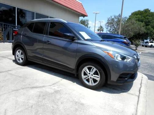 2019 Nissan Kicks SV