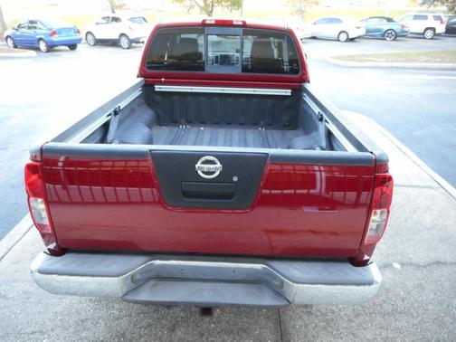 2011 Nissan Frontier SV