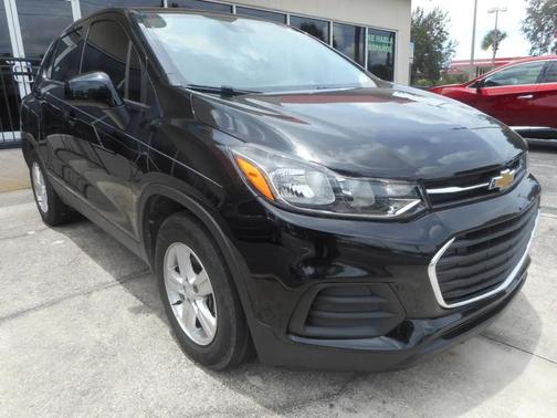 Black 2021 Chevrolet Trax LS