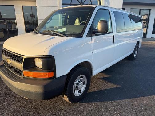 2016 Chevrolet Express 3500 LS