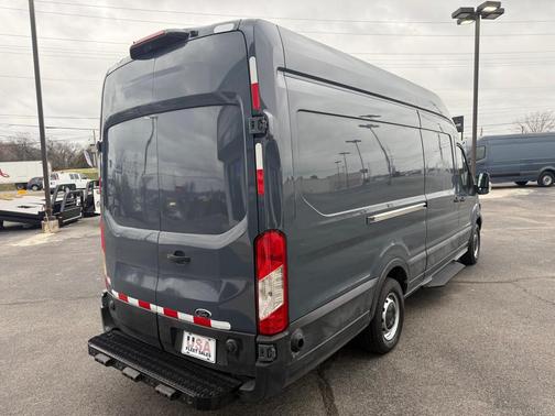 2019 Ford Transit-250 Base