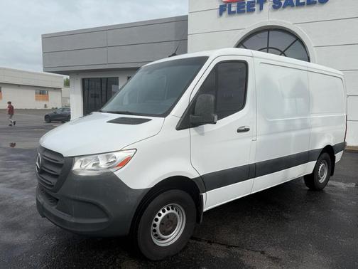 2019 Mercedes-Benz Sprinter 1500 Standard Roof I4