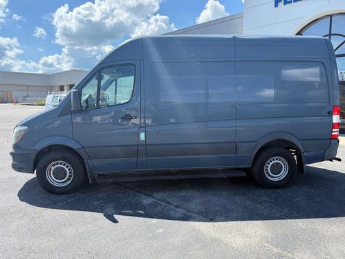 2018 Mercedes-Benz Sprinter 2500 Standard Roof