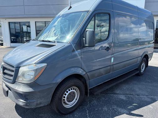 2018 Mercedes-Benz Sprinter 2500 Standard Roof