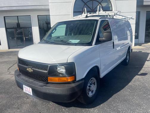 2016 Chevrolet Express 2500 Work Van