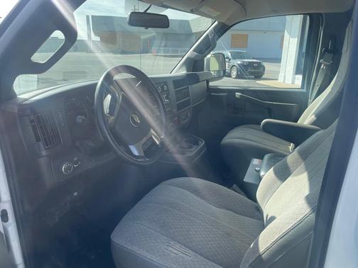 2016 Chevrolet Express 2500 Work Van