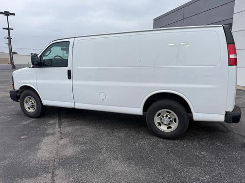 2016 Chevrolet Express 2500 Work Van