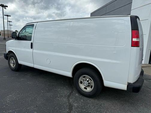 2016 Chevrolet Express 2500 Work Van