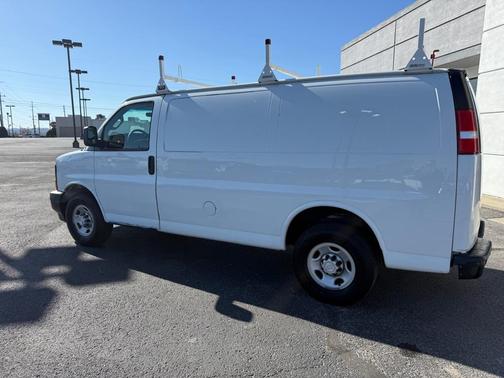 2017 Chevrolet Express 2500 Work Van