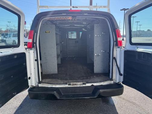 2017 Chevrolet Express 2500 Work Van