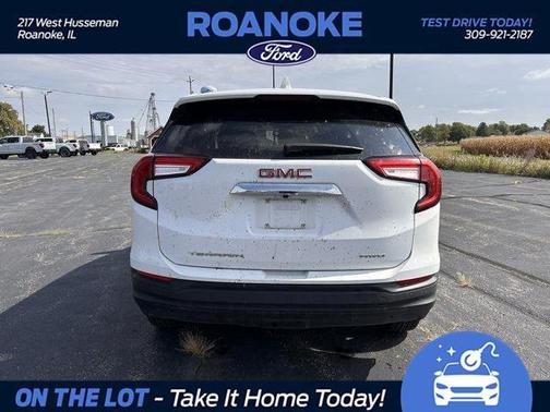 2024 GMC Terrain SLE