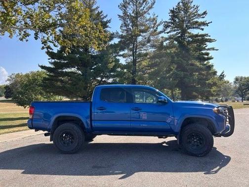 2016 Toyota Tacoma TRD Sport