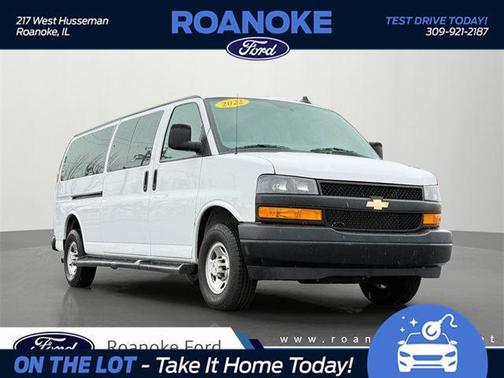 2022 Chevrolet Express 3500 LS