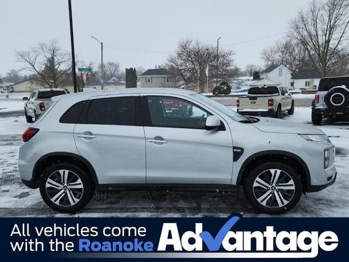 2025 Mitsubishi Outlander Sport ES