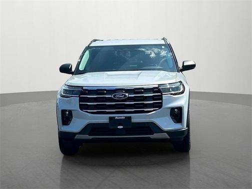 2025 Ford Explorer Active 4WD