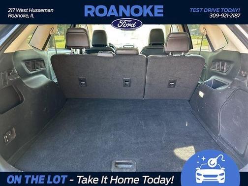 2023 Ford Edge Titanium