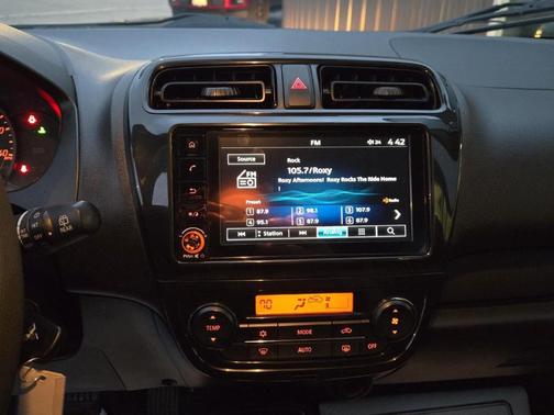 2022 Mitsubishi Mirage ES