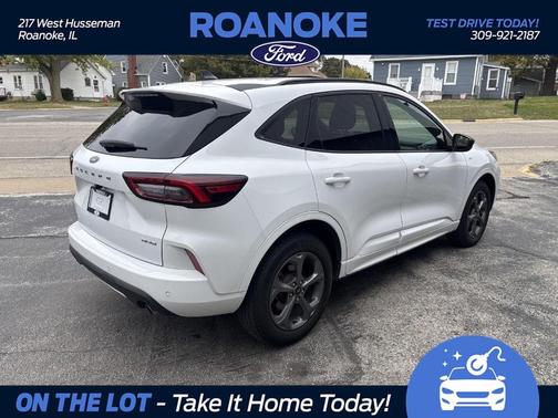 2023 Ford Escape ST-Line