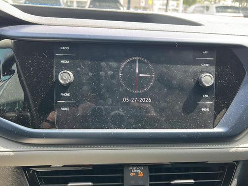 Kings Red 2024 Volkswagen Taos 1.5T SE