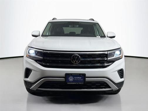 Pure White 2023 Volkswagen Atlas 2.0T SE w/ Technology