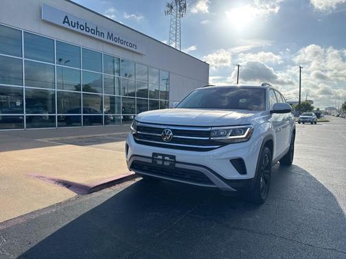 2022 Volkswagen Atlas 3.6 SE w/ Technology