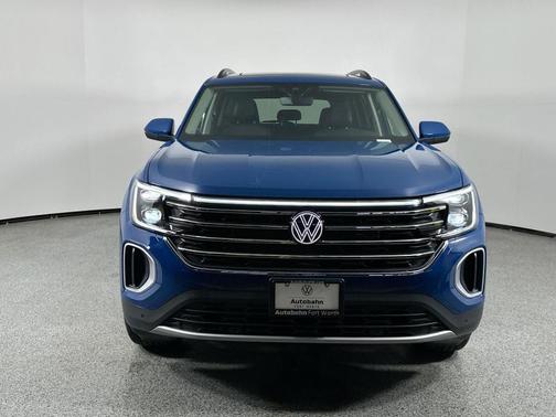 2025 Volkswagen Atlas 2.0T SE w/ Technology