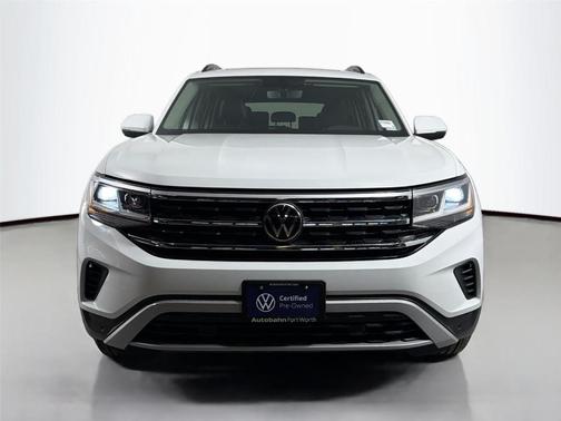 Pure White 2023 Volkswagen Atlas 3.6 SE w/ Technology