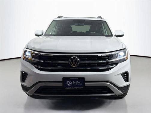 Pure White 2023 Volkswagen Atlas 2.0T SE w/ Technology