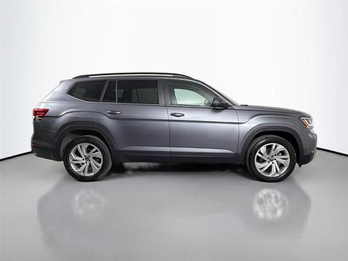 Platinum Gray Metallic 2023 Volkswagen Atlas 2.0T SE