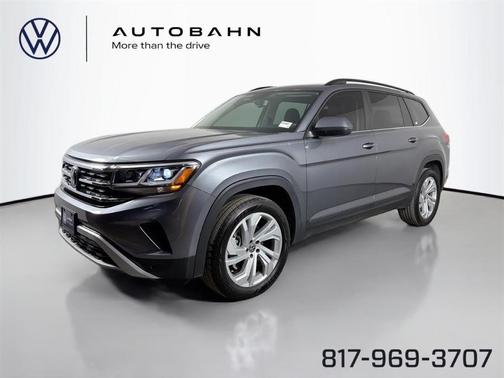 Platinum Gray Metallic 2023 Volkswagen Atlas 3.6 SE w/ Technology