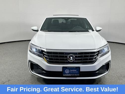 2022 Volkswagen Passat 2.0T R-Line