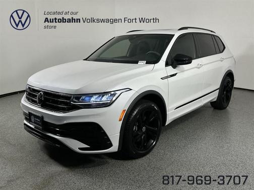 2023 Volkswagen Tiguan 2.0T SE R-Line Black