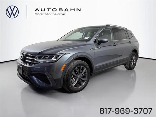 Platinum Gray Metallic 2023 Volkswagen Tiguan 2.0T SE