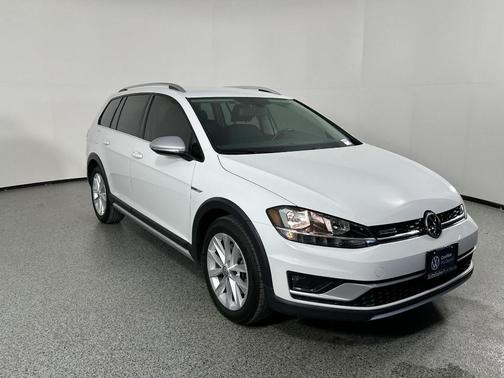2019 Volkswagen Golf Alltrack TSI S