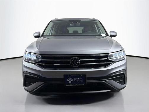 Pyrite Silver Metallic 2022 Volkswagen Tiguan 2.0T SE