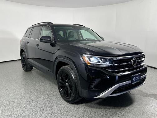 2022 Volkswagen Atlas 3.6 SE w/ Technology