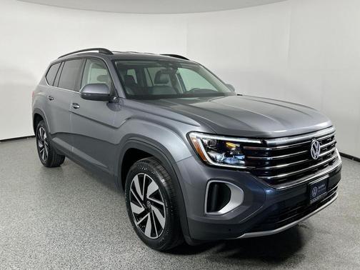 2024 Volkswagen Atlas 2.0T SE w/ Technology