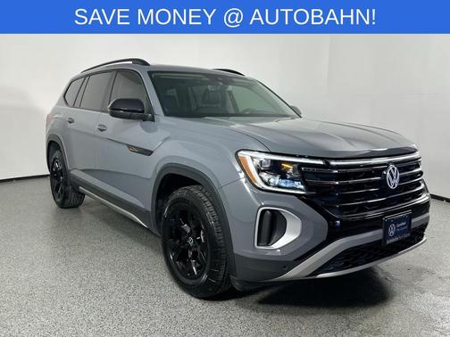 2024 Volkswagen Atlas 2.0T Peak Edition SE w/Technology
